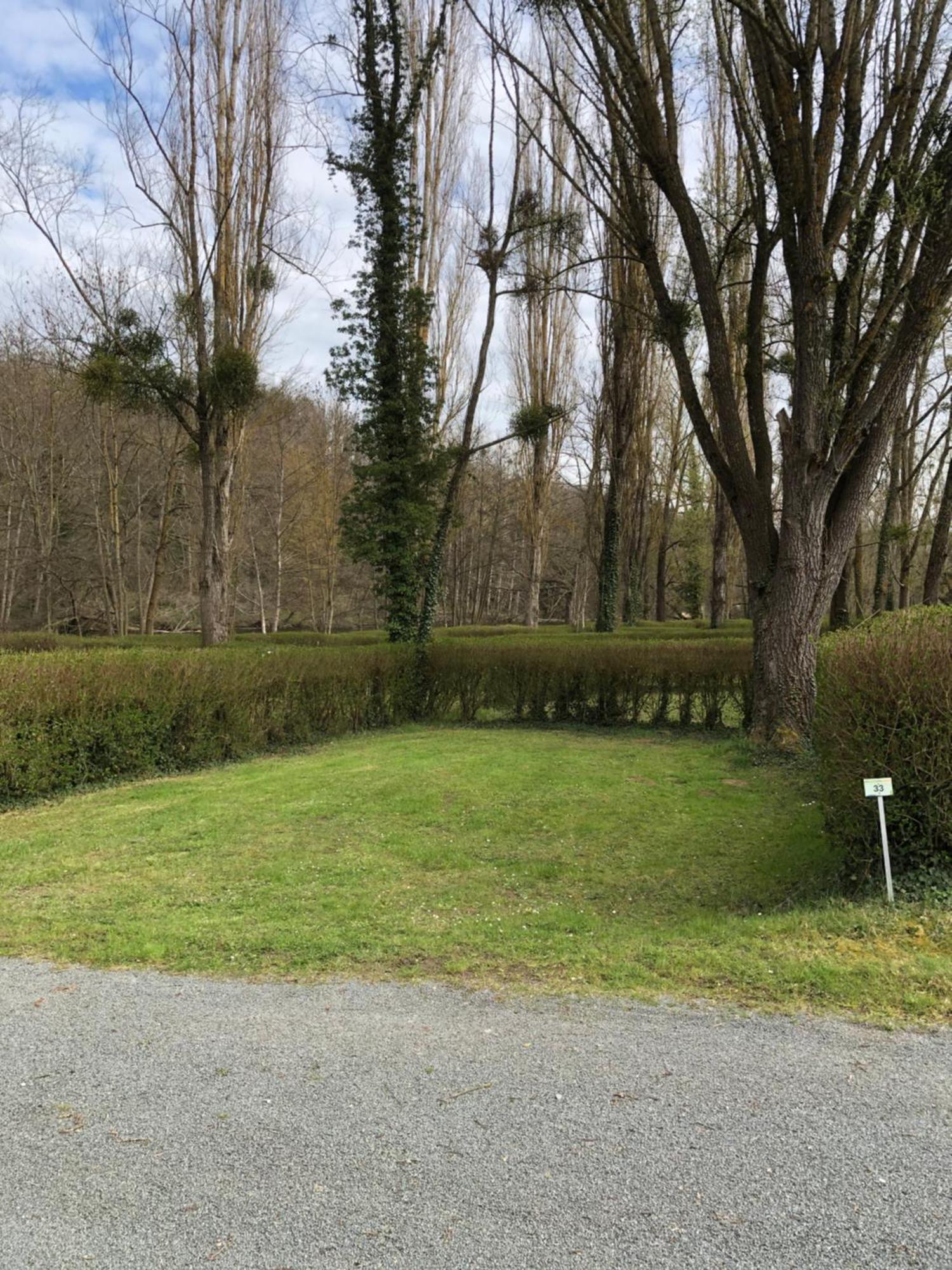 Camping Du Pont De St Gal Saint-Gal-sur-Sioule المظهر الخارجي الصورة