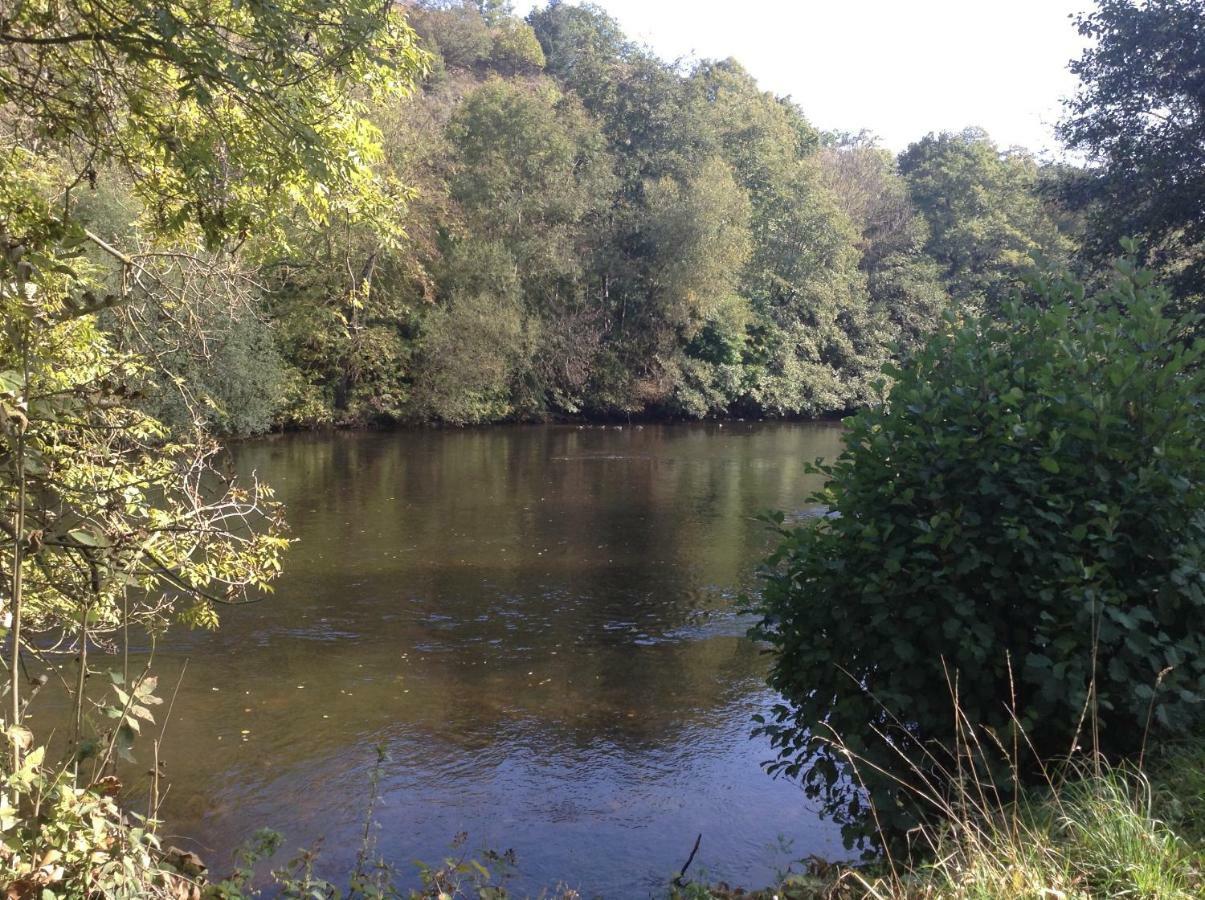 Camping Du Pont De St Gal Saint-Gal-sur-Sioule المظهر الخارجي الصورة